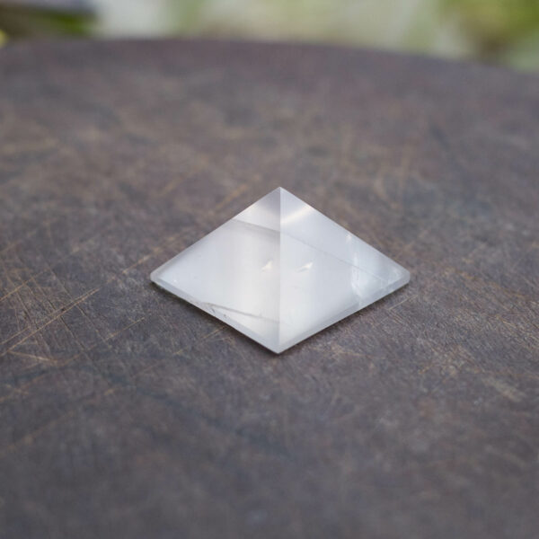 Rose Quartz Pyramid 3428