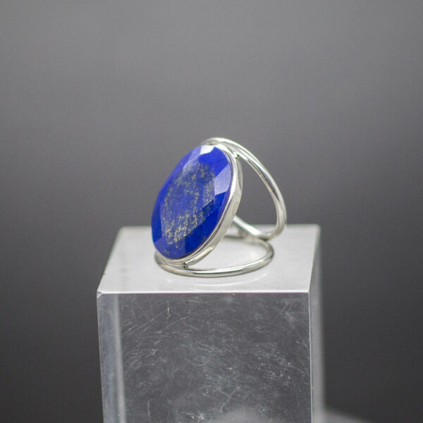 Lapis Ring side