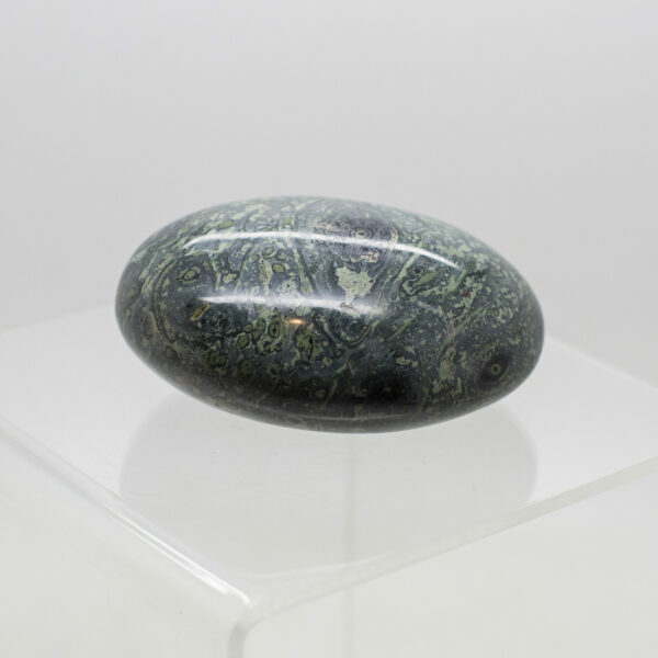 kambaba jasper hand stone (3)
