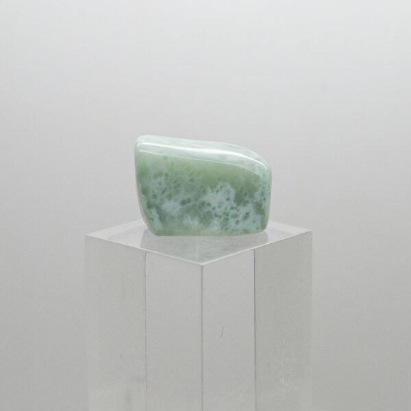 larimar tumbled stone (1)