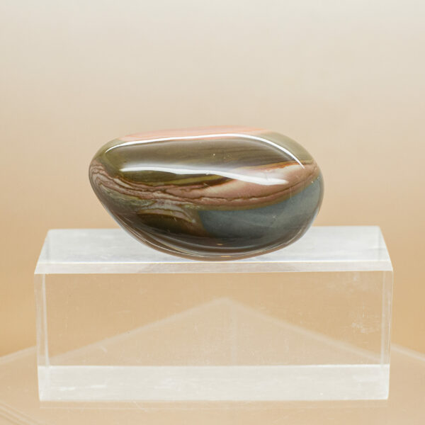 polychrome jasper hand stone (2)