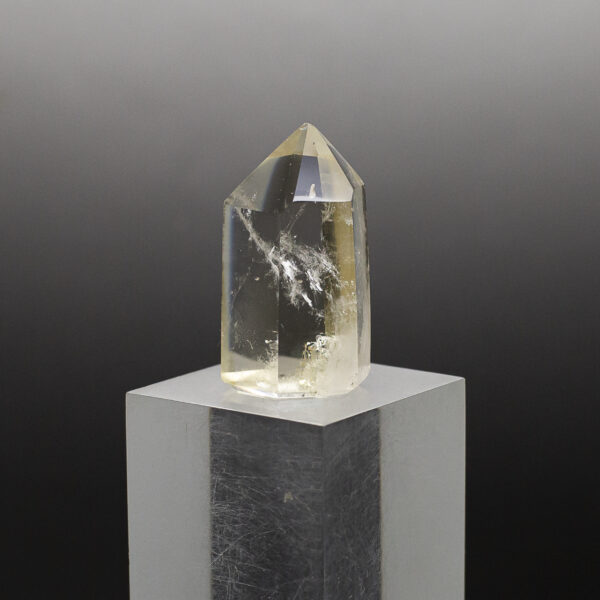 citrine point