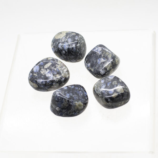 que sera sphere Tumbled stone