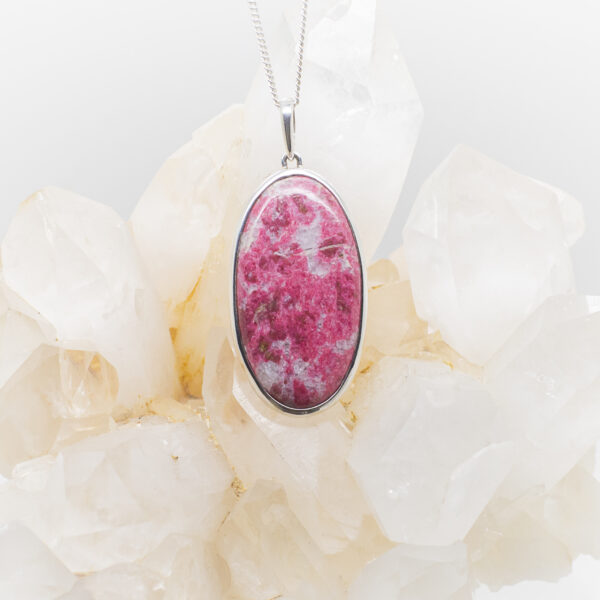 thulite pendant