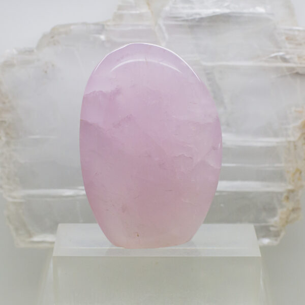 rose quartz free form