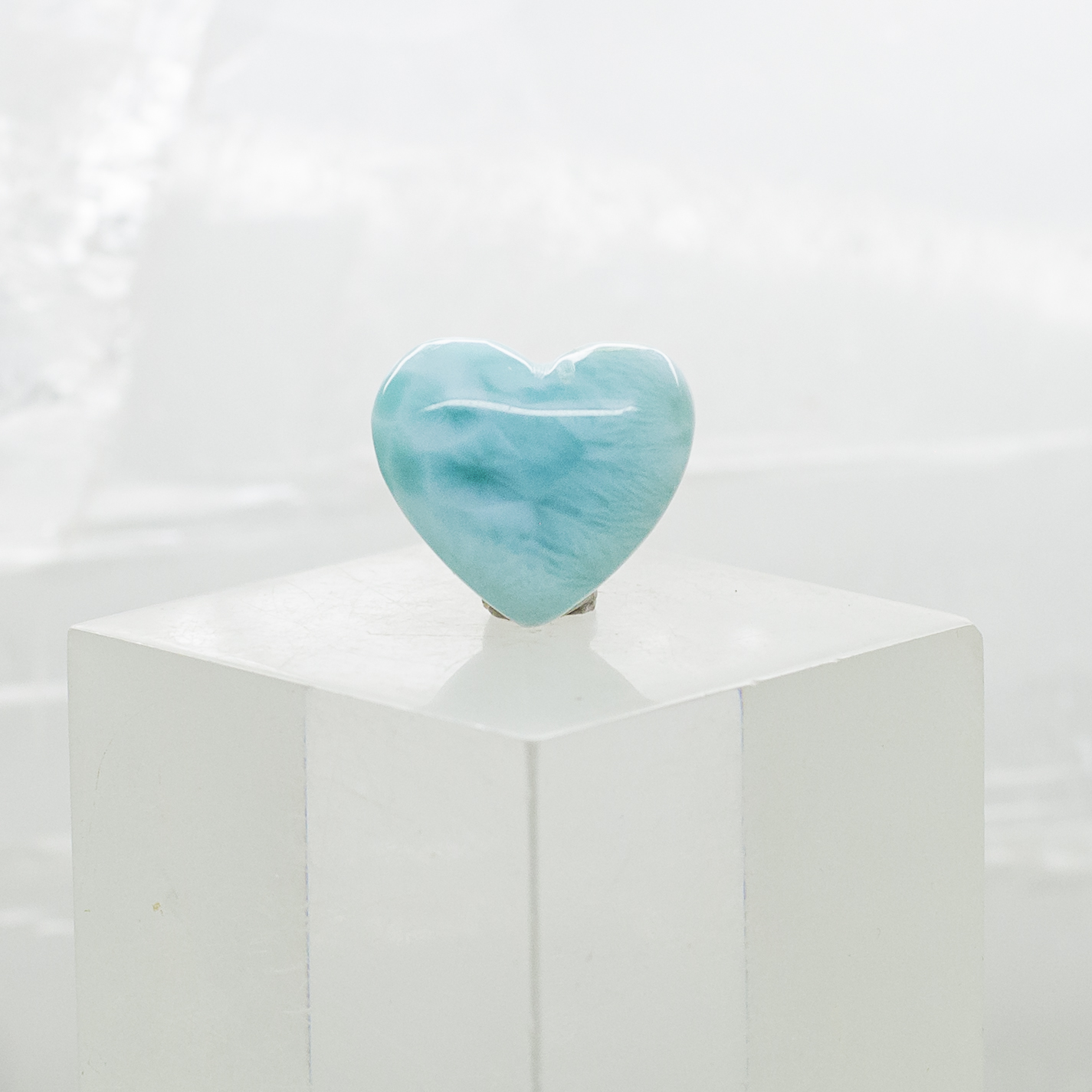 larimar heart