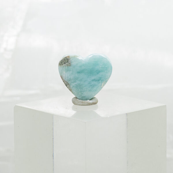 larimar heart