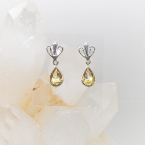 citrine faceted studs
