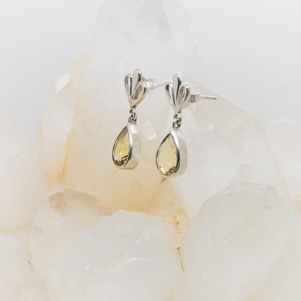 citrine faceted studs