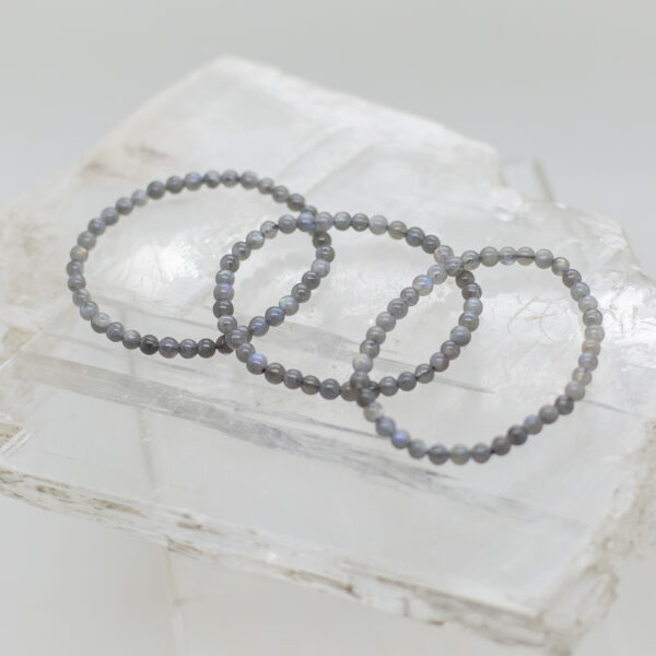 labradorite 6mm bracelet