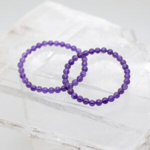 amethyst 6mm bead bracelet