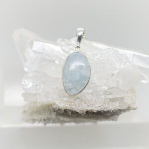 aquamarine pendant