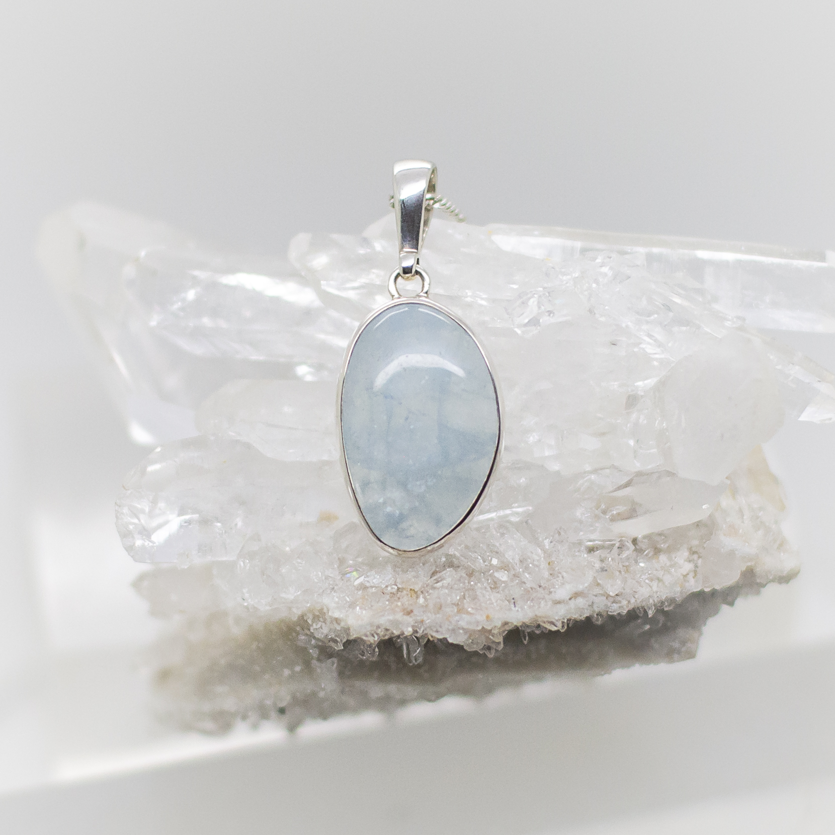 aquamarine pendant