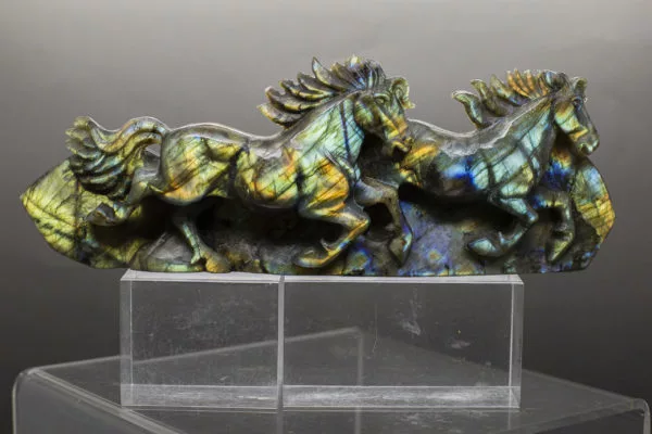 labradorite horses (1)