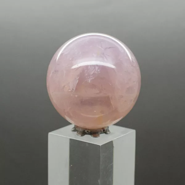 rose quartz sphere (1)