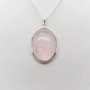 rose quartz oval pendant (1)
