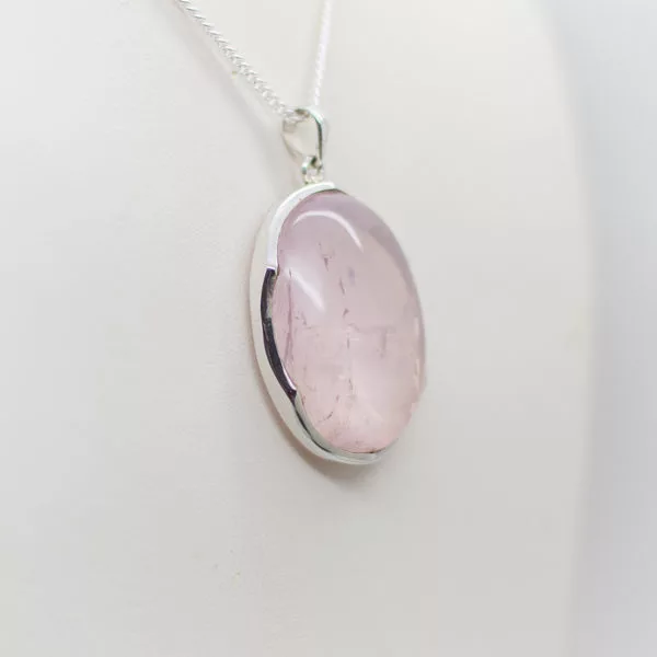 rose quartz oval pendant (2)