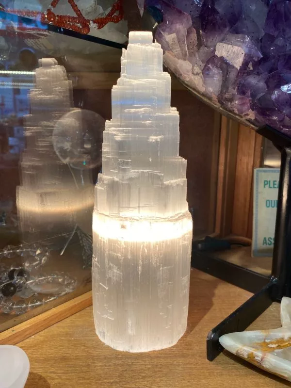 selenite lamp