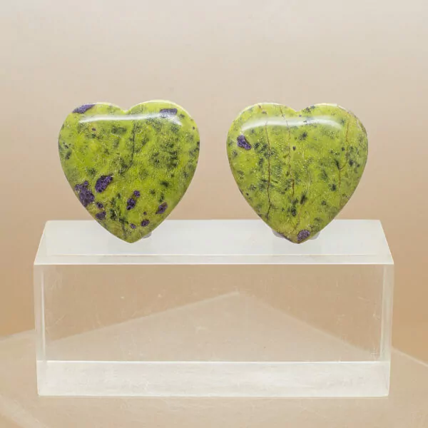 serpentine and stitchtite heart