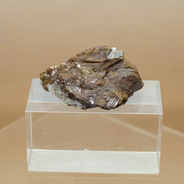 siderite and chalcopyrite