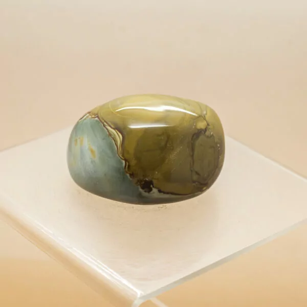 polychrome jasper hand stone