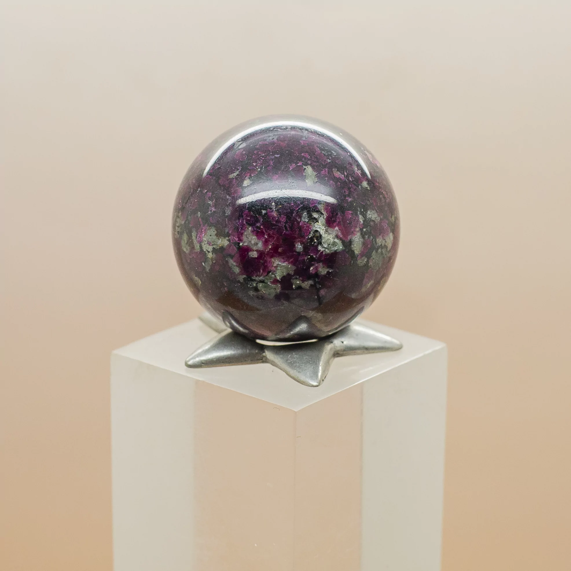 eudialyte sphere