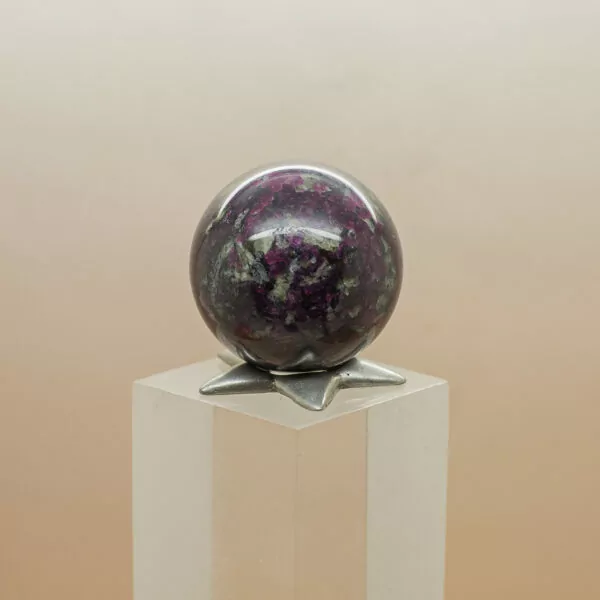 eudialyte sphere