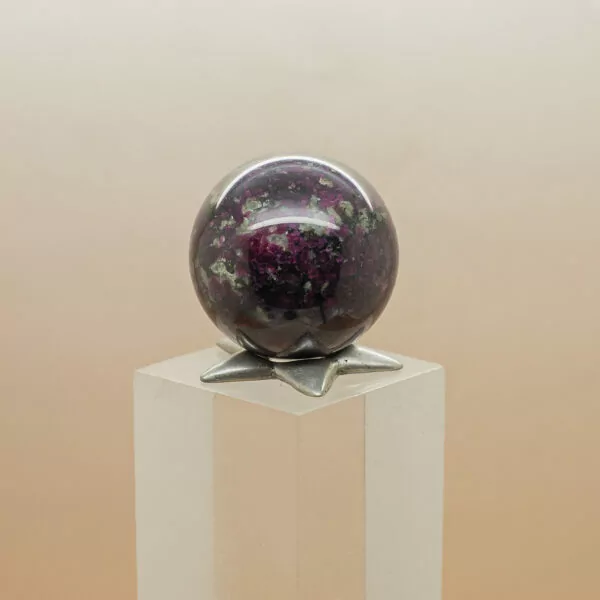 eudialyte sphere