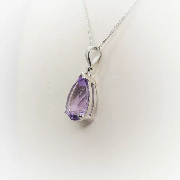 amethyst faceted pendant