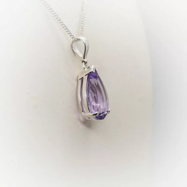 amethyst faceted pendant