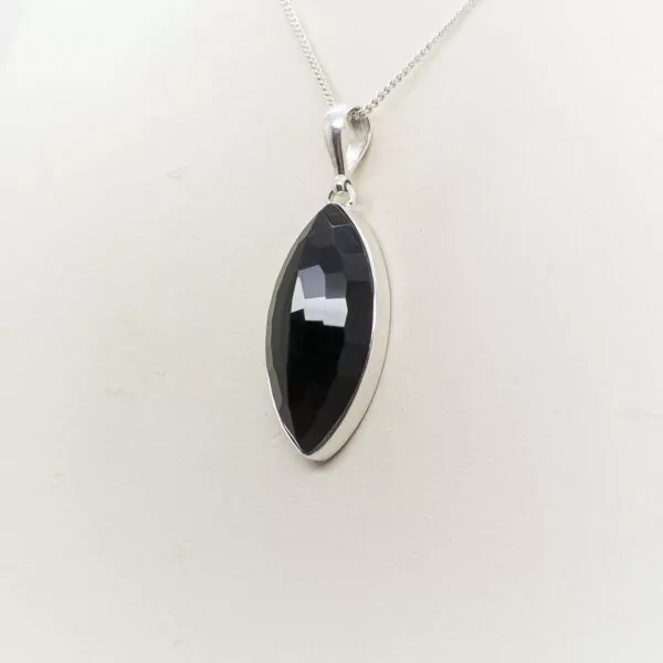 onyx faceted pendant