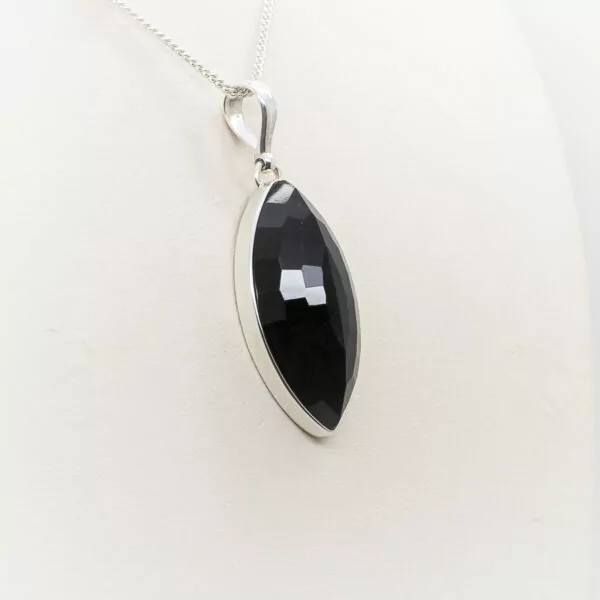 onyx faceted pendant