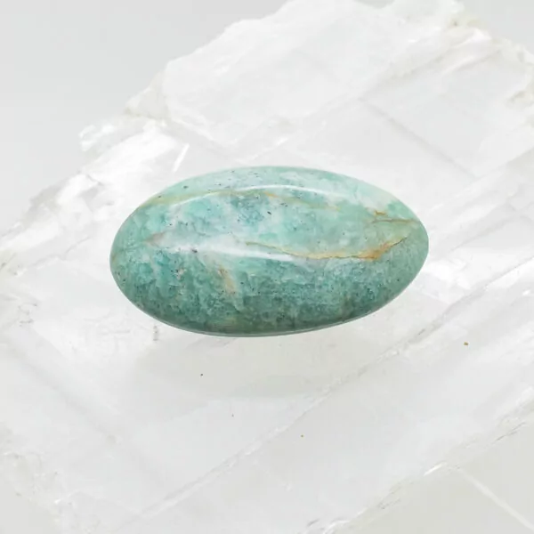 amazonite hand stone