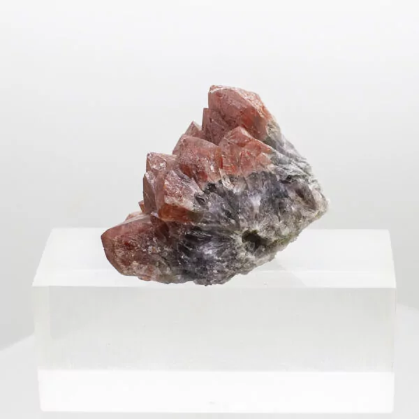 hematiod amethyst