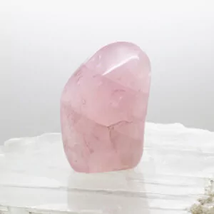 rose quartz free form