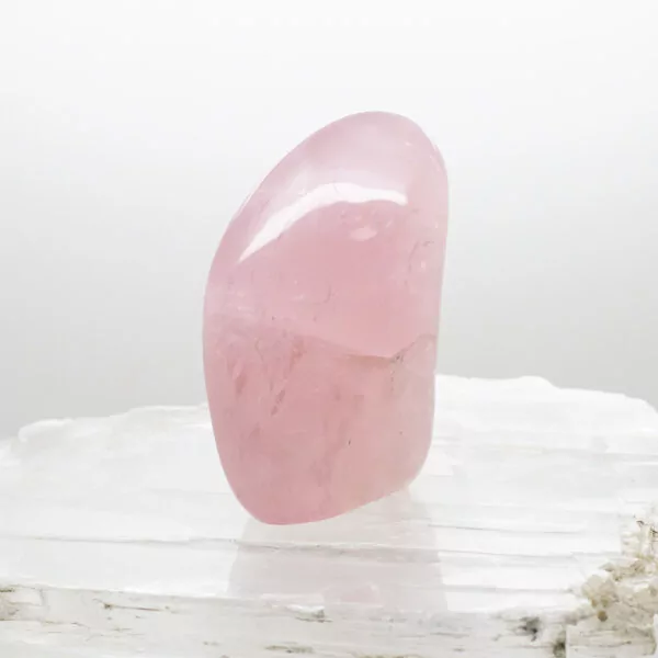 rose quartz free form