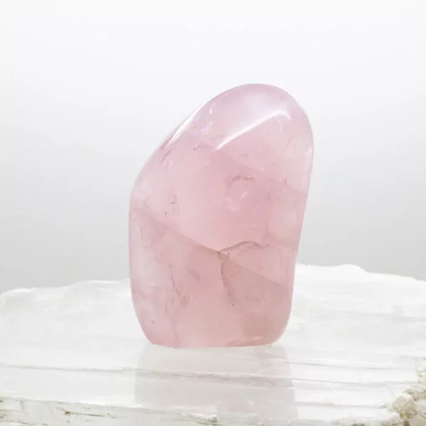 rose quartz free form